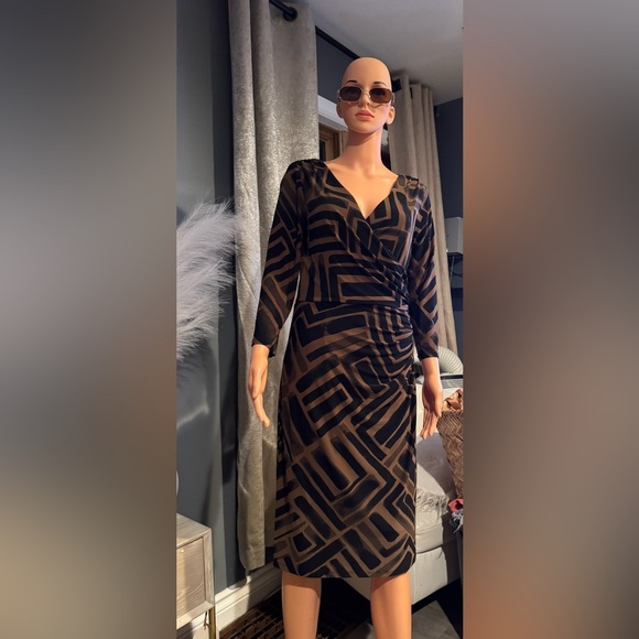 Ralph Lauren Brown and Black Sheath Dress with V-Neck and 3/4 Sleeves - Picture 1 of 10